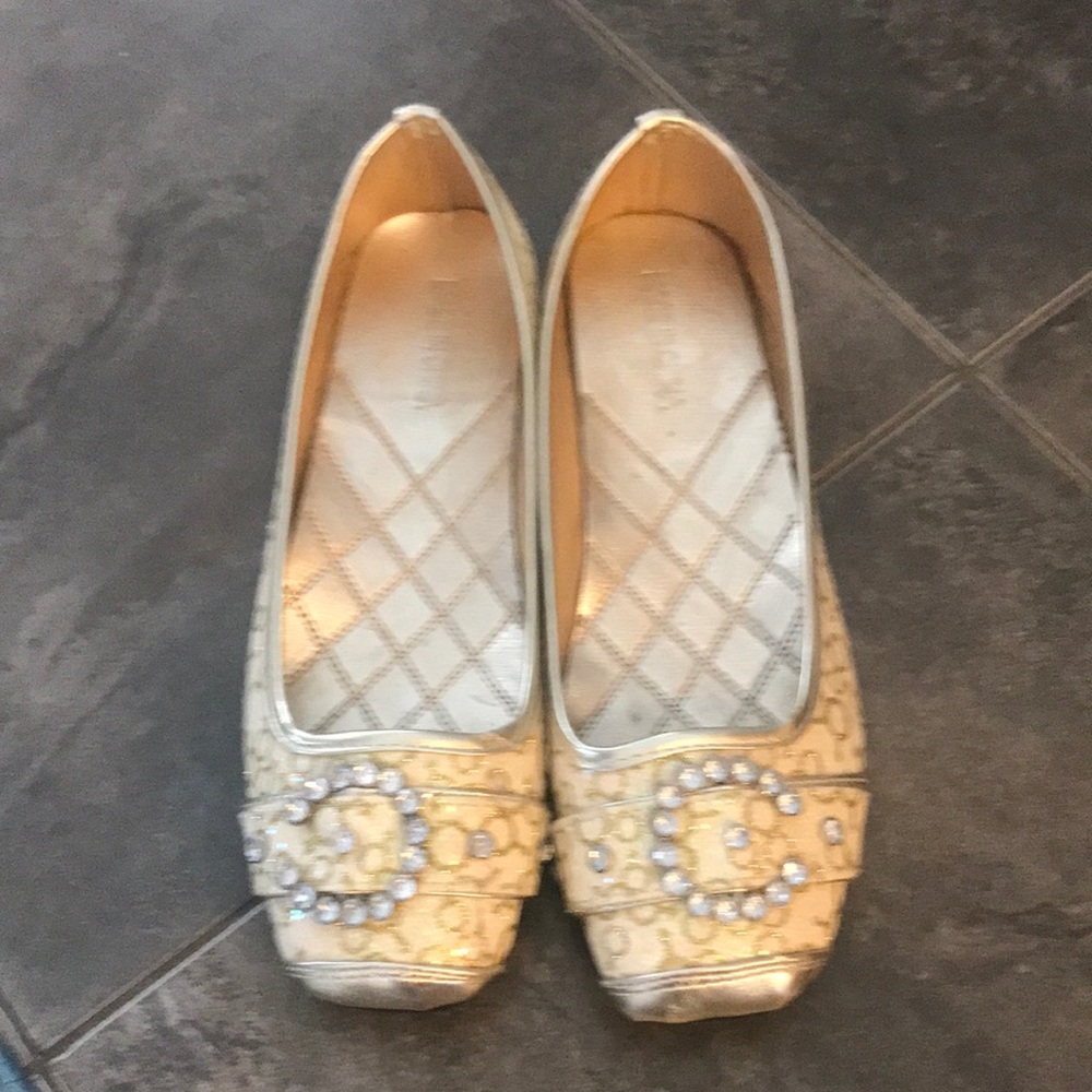 Gold and Crystal Flats EU40